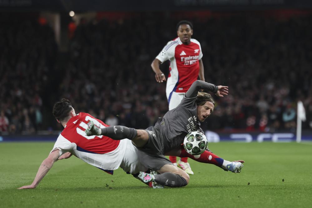 队不断调整 队不断调整